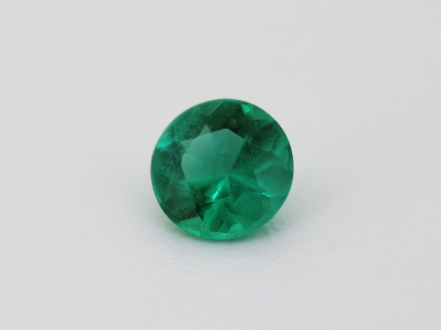 Emeraude ronde 5mm 0.42ct