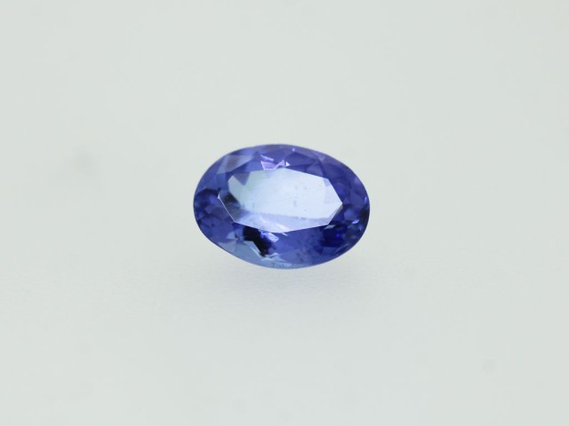 Tanzanite fine ovale 7x5mm...