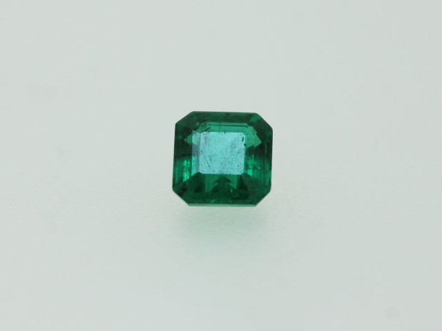 Emeraude fine CPC 5.2x5.2mm...