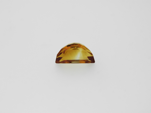 Citrine 1/2 lune 10.9x5.7mm...