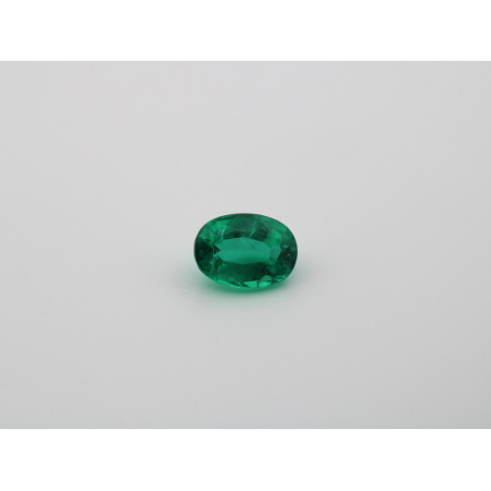 Emeraude ovale 7x5mm 0.78ct