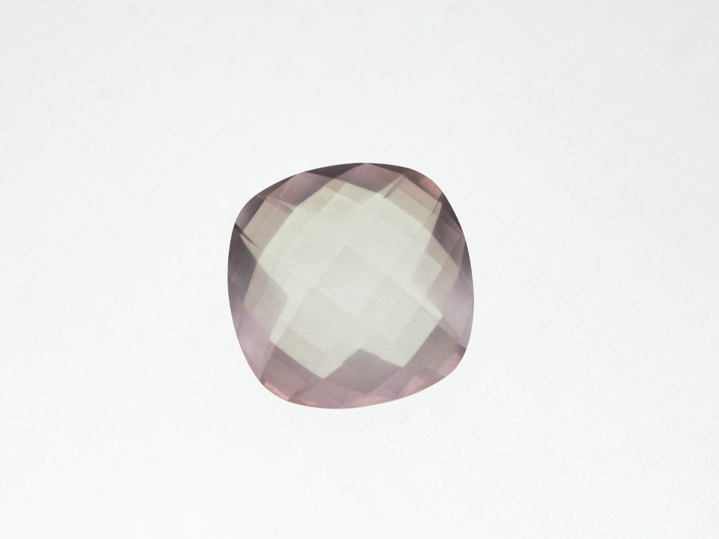 Quartz Rose C.A. Briolette 12x12mm 5.40cts