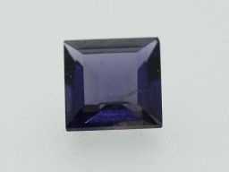 Cordiérite carré 7.1x7mm 1.45ct